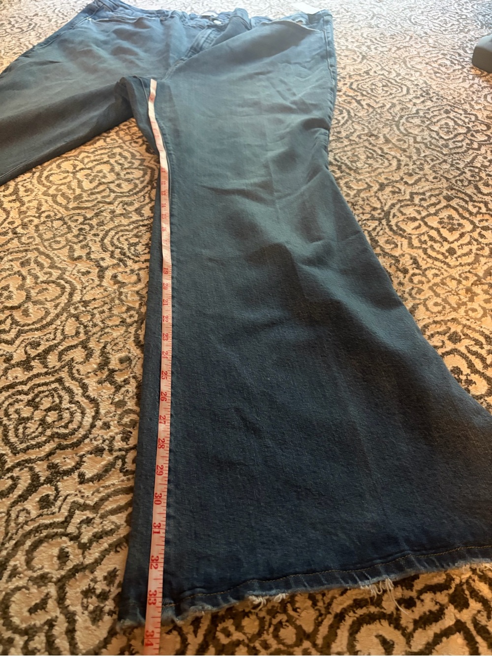 Good American Good Legs Flare Jeans – NWT – Size 26 Plus - Picture 6 of 9
